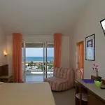 Hotel Montecarlo 3*