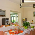 Hotel Montecarlo Lido di Camaiore
