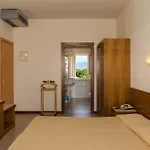 Hotel Montecarlo 3*