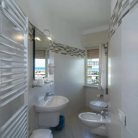 Hotell Montecarlo Lido di Camaiore